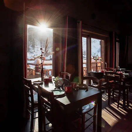 Victoria Lodge, Friendly Val-dʼIsère